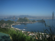 Im Vordergrund unser Yachtclub, im Hintergrund Rio